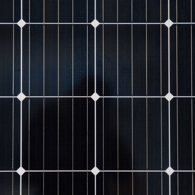400w 410w PW paneli słonecznych z imp 12.7-13.2A i niskim poziomem żelaza szkła