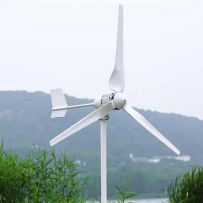 System wytwarzania energii wiatrowej hybrydowej o mocy 10 kW z wyjściowym napięciem 230VAC/380VAC