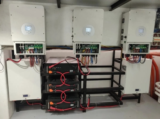 2024 System energii słonecznej 5kw 6kw 8kw 10kw z sterownikiem MPPT i częstotliwością wyjścia 50hz